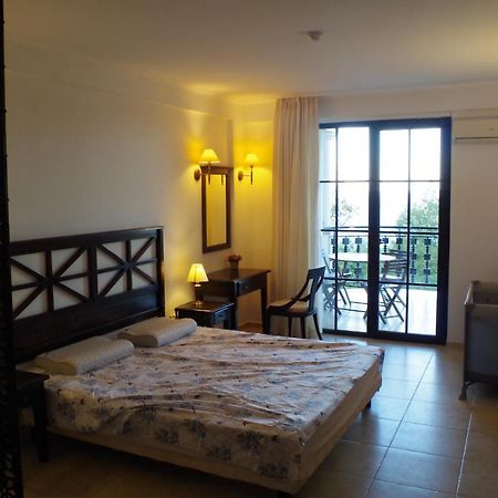 Beautiful 1St-Line Seaview Private Appartement In The Cliff Resort Obzor Dış mekan fotoğraf