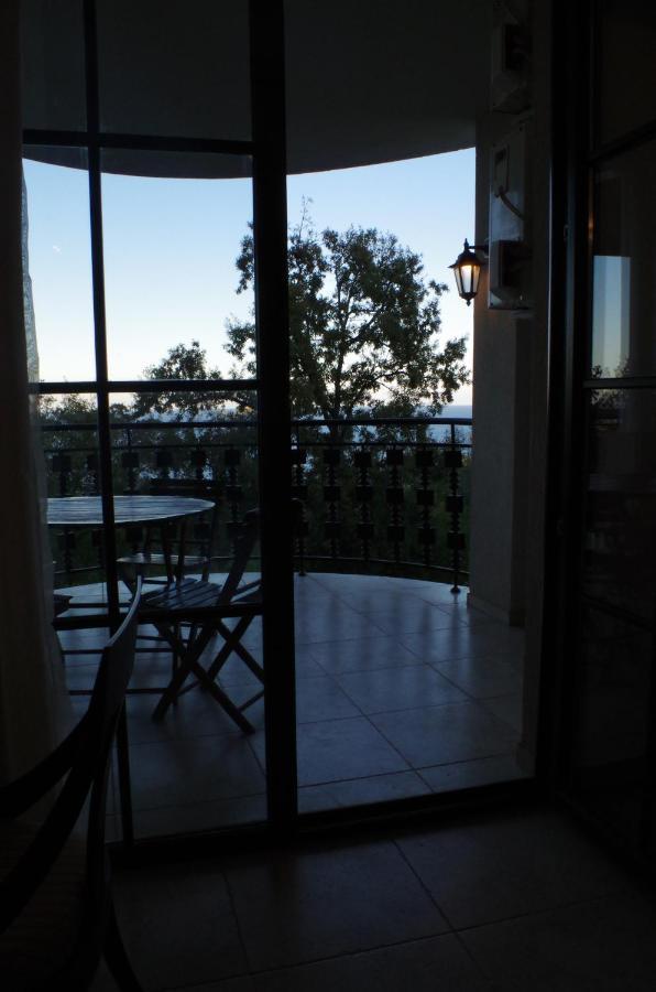 Beautiful 1St-Line Seaview Private Appartement In The Cliff Resort Obzor Dış mekan fotoğraf