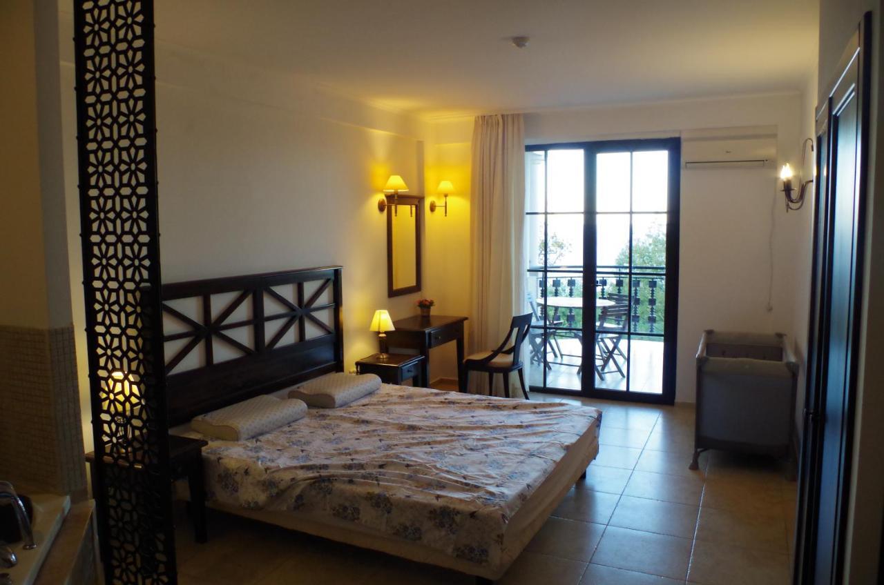 Beautiful 1St-Line Seaview Private Appartement In The Cliff Resort Obzor Dış mekan fotoğraf