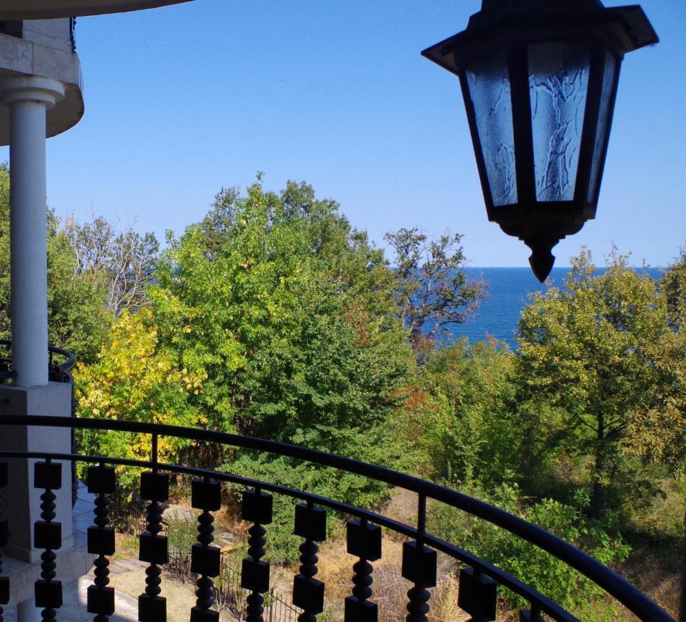 Beautiful 1St-Line Seaview Private Appartement In The Cliff Resort Obzor Dış mekan fotoğraf
