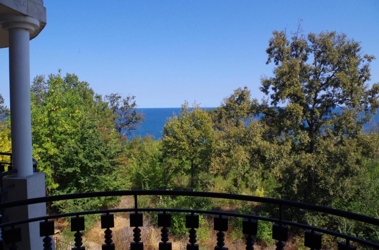Beautiful 1St-Line Seaview Private Appartement In The Cliff Resort Obzor Dış mekan fotoğraf