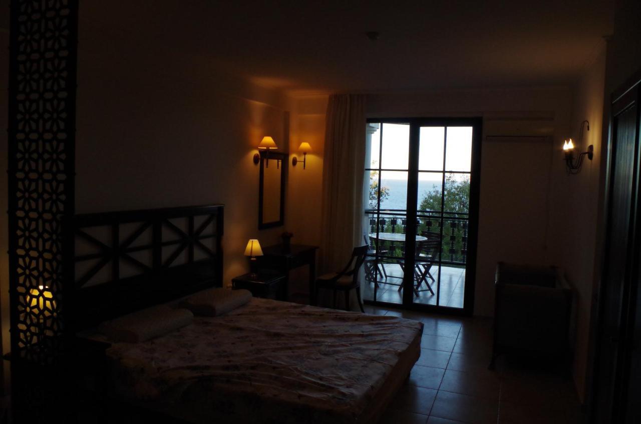 Beautiful 1St-Line Seaview Private Appartement In The Cliff Resort Obzor Dış mekan fotoğraf